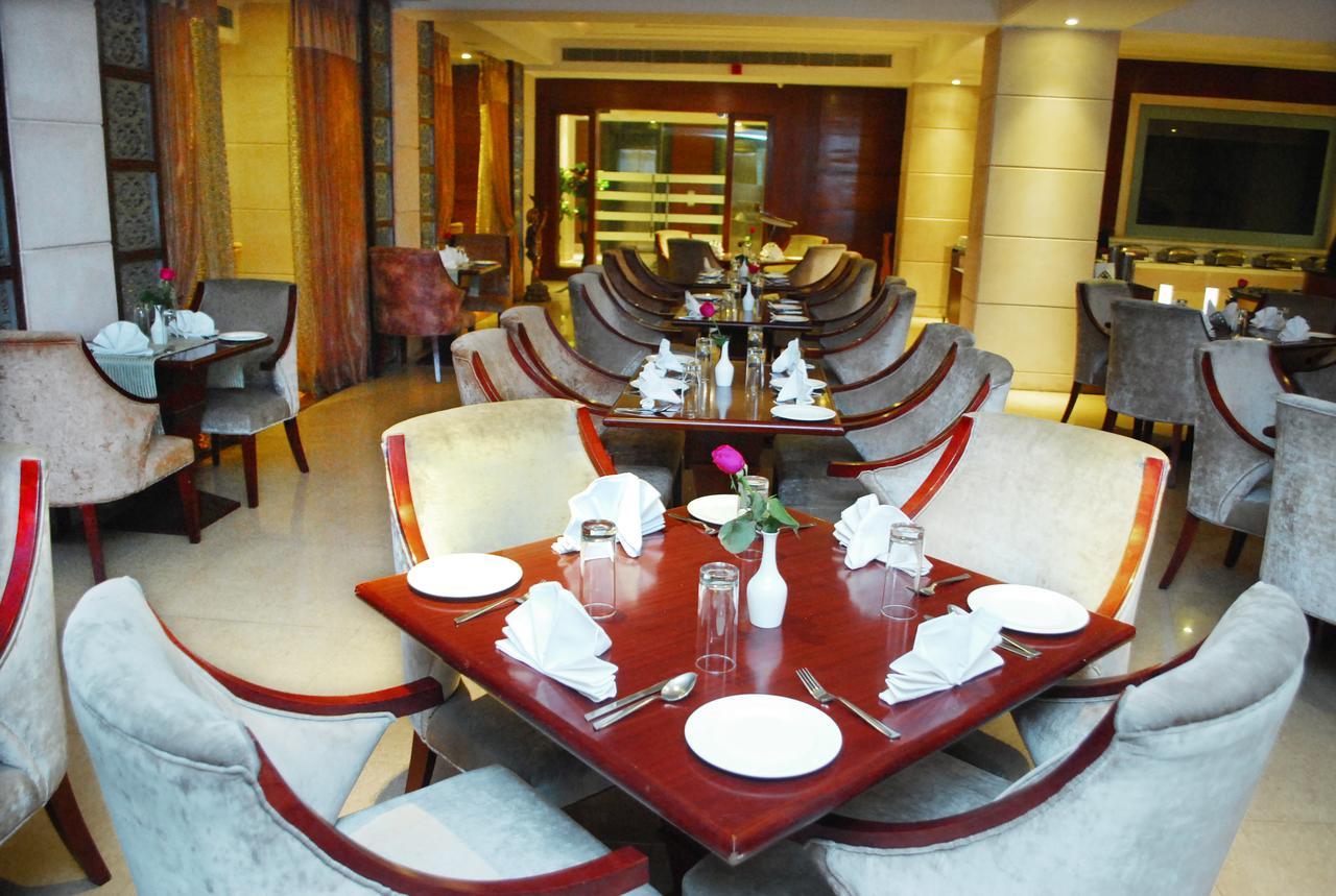 Citrus Hotel Ghaziabad Luaran gambar