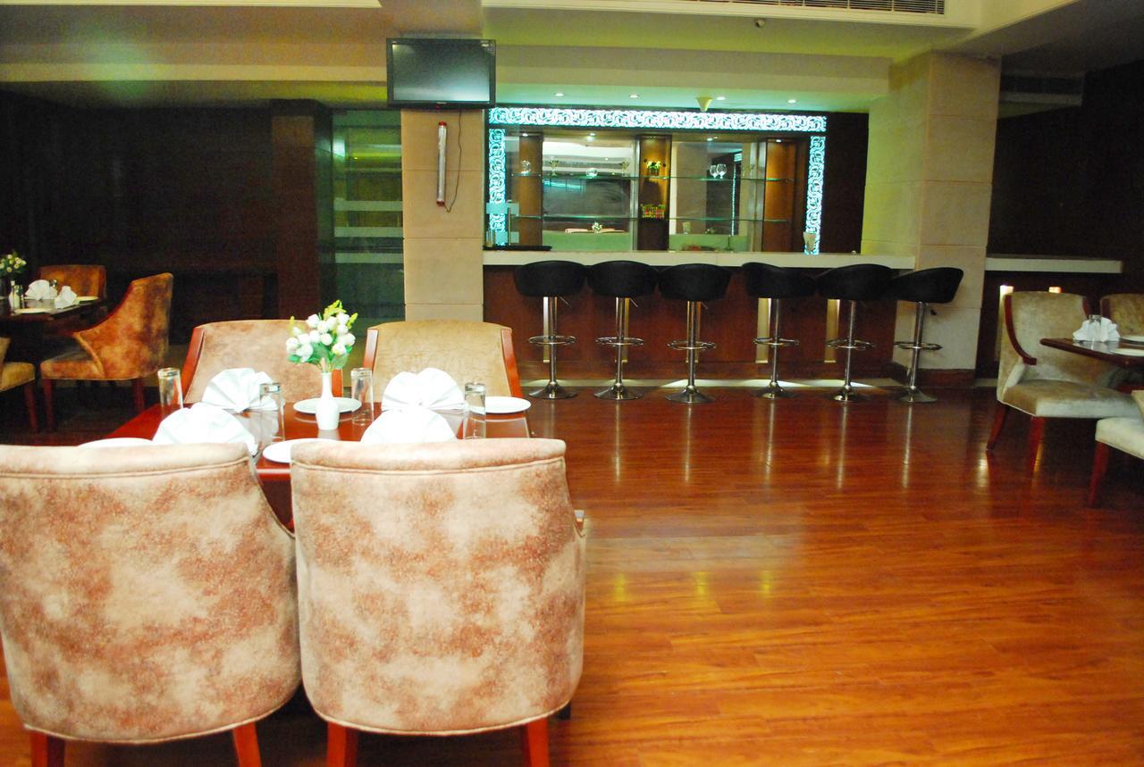 Citrus Hotel Ghaziabad Luaran gambar